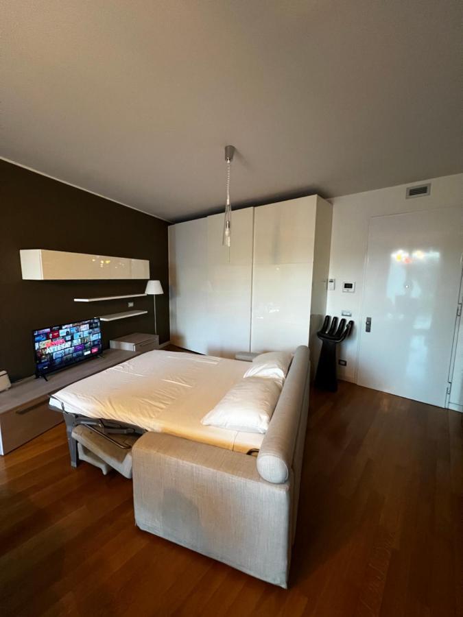 Place Of Peace Apartment Assago Bagian luar foto